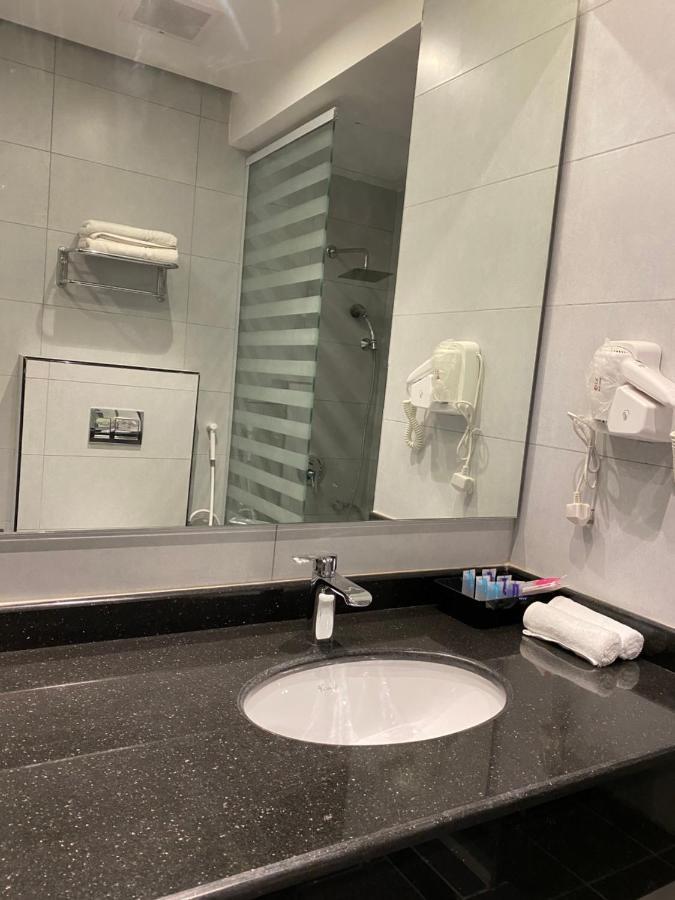 شقق شهرية في الفيصلية Jeddah Ngoại thất bức ảnh